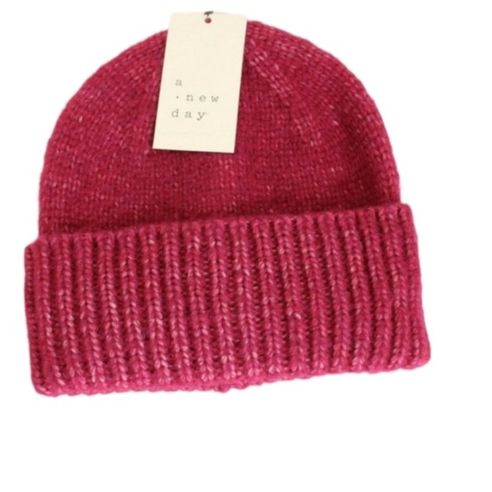 A New Day Womens Magenta Beanie Hat One Size NWT
